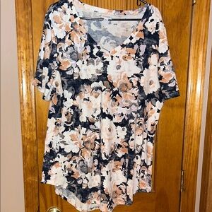 LuLaRoe Floral V-Neck Blouse in Black, White, and Tan